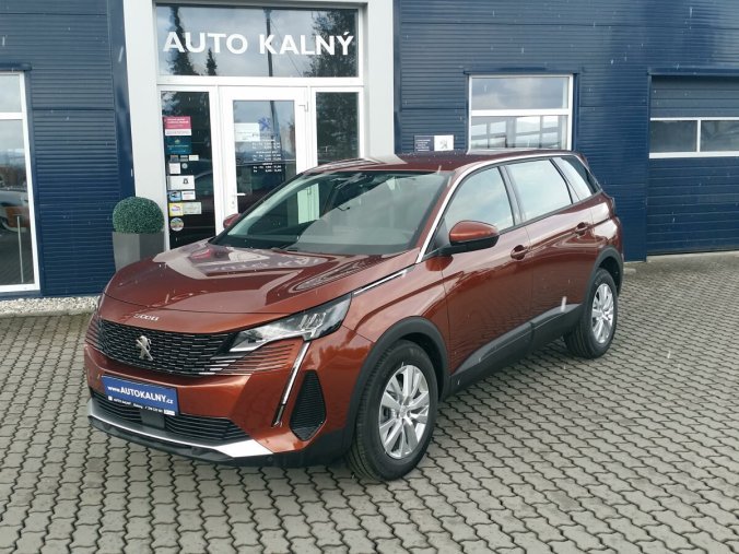 Peugeot 5008, Peugeot 5008 1,2 Active Pack 1,2 PT130k MAN6, barva hnědá