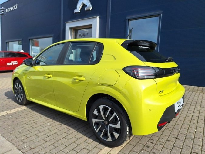 Peugeot 208, Peugeot 208 Style PureTech 100k MAN5, barva žlutá
