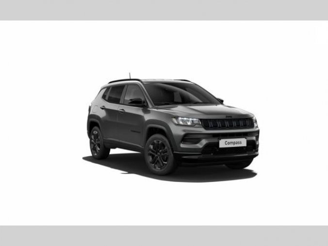 Jeep Compass, 1.3 130 PS NIGHT EAGLE manuál, barva šedá