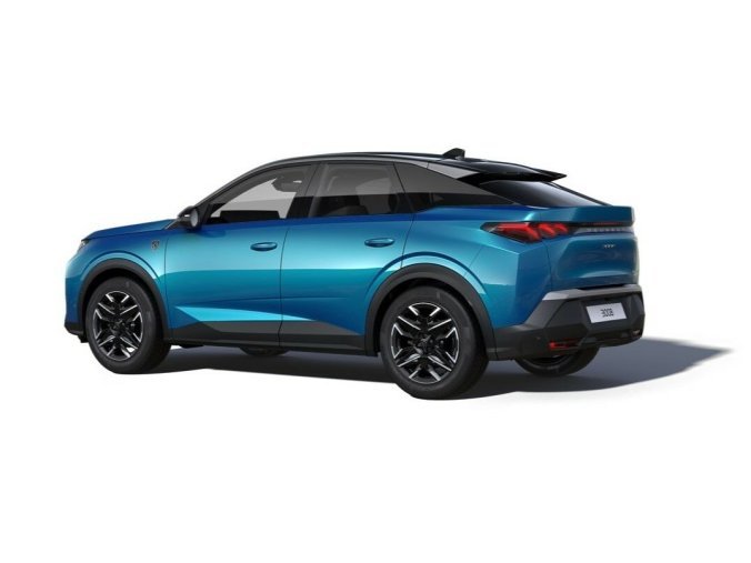 Peugeot 3008, Peugeot 3008 GT Hybrid 145 e-DCS6, barva modrá