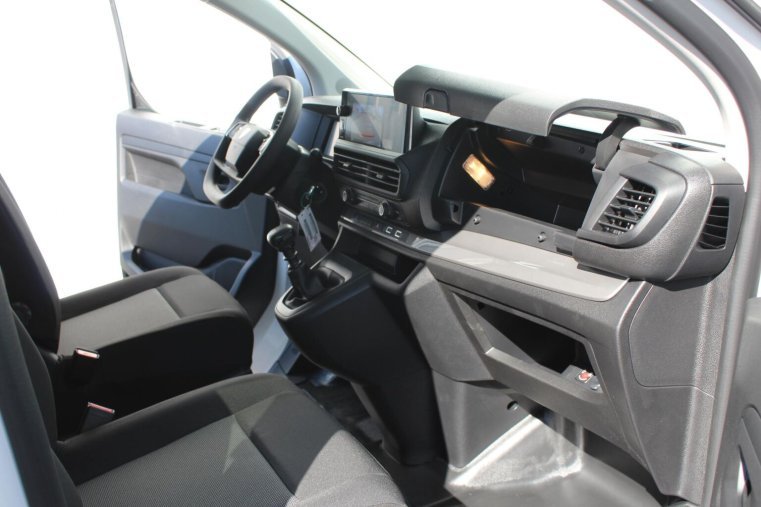 Peugeot Expert, Peugeot Expert Polocombi L2 2.0 BlueHDi 145 k, barva bílá