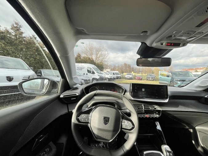 Peugeot 208, Peugeot 208 STYLE PureTech 100k MAN6, barva černá