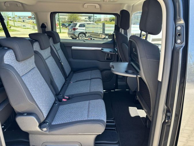 Peugeot Traveller, Peugeot Traveller Active L3 2.2 BlueHDi 180 EAT8, barva šedá