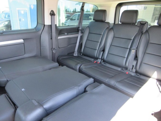 Peugeot Traveller, Peugeot Traveller ALLURE Long 2.0HDI 180k EAT8, barva bílá