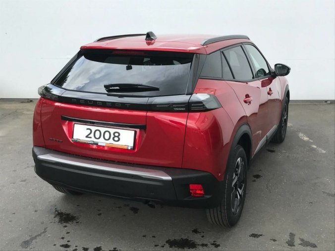 Peugeot 2008, Peugeot 2008 ALLURE S&S EAT8 1,2 PureTech, barva červená