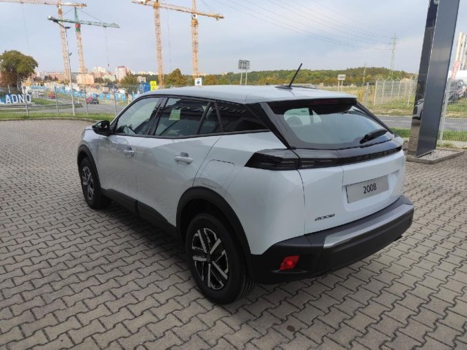 Peugeot 2008, Peugeot 2008 STYLE 1.2 100k MAN6, barva bílá