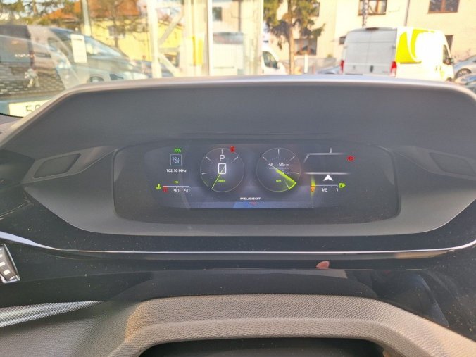 Peugeot 408, Peugeot 408 GT Hybrid 145 e-DCS6, barva bílá