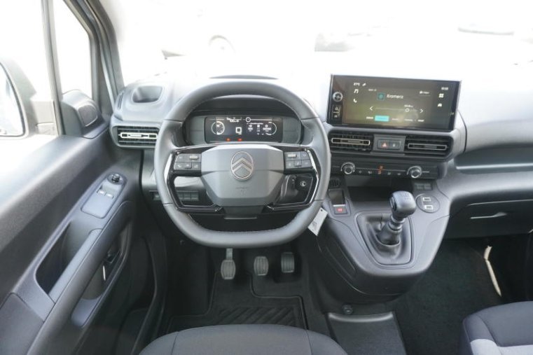 Citroën Berlingo, XL Plus 1,5BHDi 130 MAN6, barva šedá