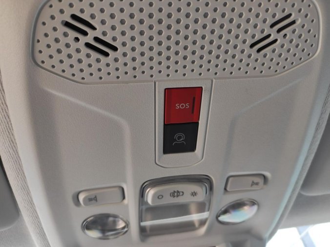 Peugeot 208, Peugeot 208 BUSINESS 1.2 TURBO 100k MAN6, barva stříbrná