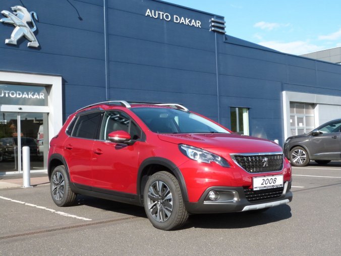 Peugeot 2008, ALLURE 1.2 PureTech 110 S&S MAN6, barva červená