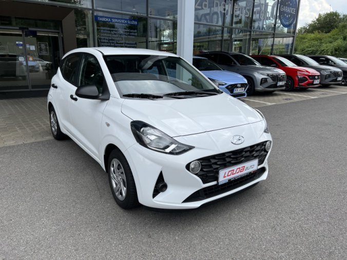 Hyundai i10, 1,0i 5 st. manuální, barva bílá