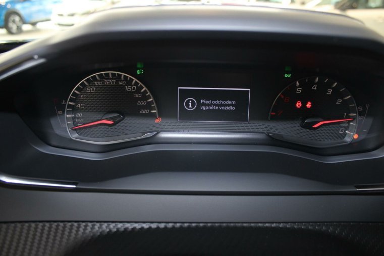Peugeot 2008, Peugeot 2008 STYLE PureTech 100 S&S MAN6, barva černá