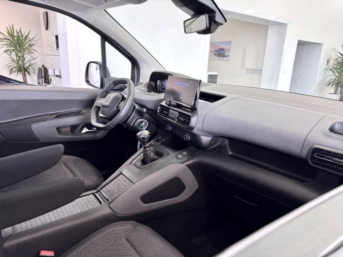 Peugeot Rifter, Peugeot Rifter ALLURE BlueHDi, Pack Style, barva bílá
