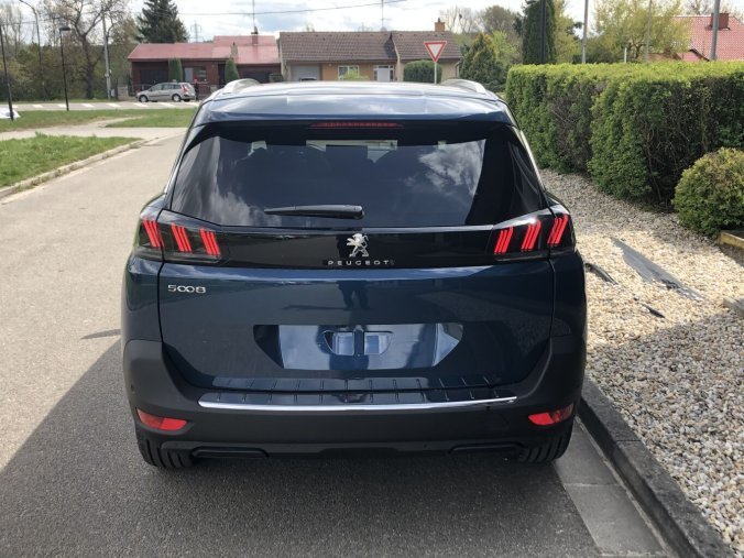 Peugeot 5008, Allure PACK 1.2 PureTech 130 S&S MAN6, barva šedá