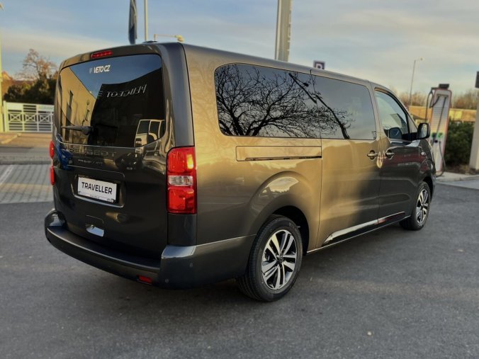 Peugeot Traveller, Peugeot Traveller Allure L3 2.2 BlueHDi 180k EAT8, barva šedá