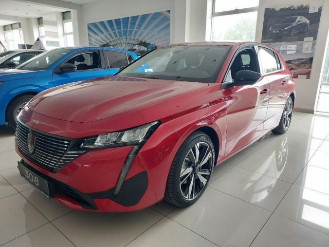 Peugeot 308, Allure 1,2 PureTech 130 S&amp;, barva červená