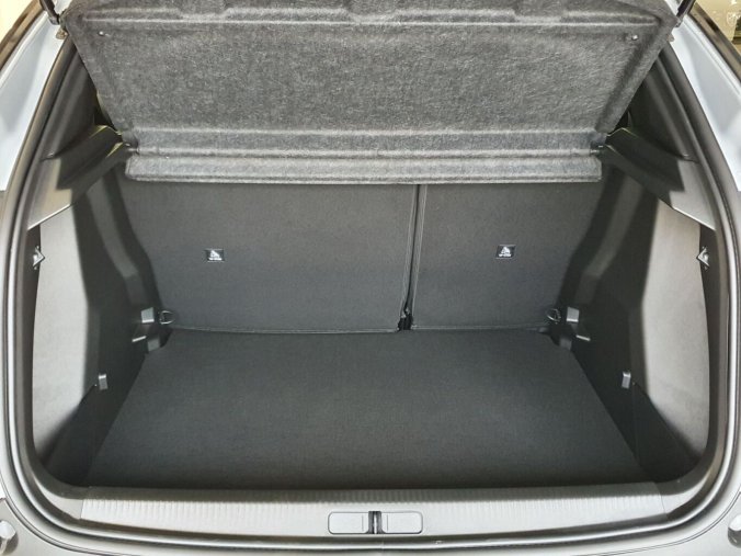 Peugeot 2008, Peugeot 2008 BUSINESS T 100k MAN6, barva bílá