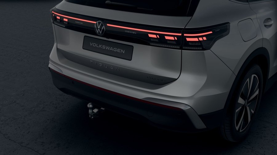 Volkswagen Tiguan, Tiguan Elegance 1,5 TSI 150 kW eHybrid, barva bílá