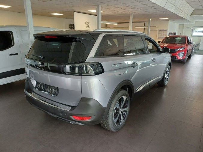 Peugeot 5008, Peugeot 5008 Allure Pack BlueHdi 130k EAT8, barva šedá