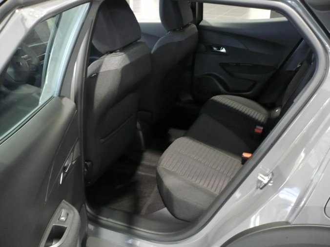 Peugeot 2008, Peugeot 2008 Active, 100k, MT6, barva šedá