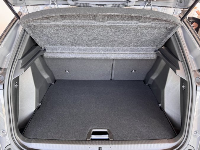 Peugeot 2008, Peugeot 2008 ALLURE, Pack Vision, Manuál, barva šedá