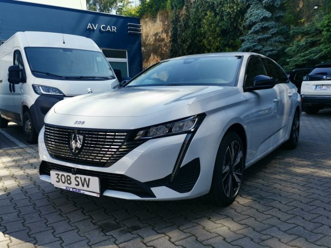 Peugeot 308, Peugeot 308 SW ALLURE Hybrid 136 e-DCS6, barva oranžová