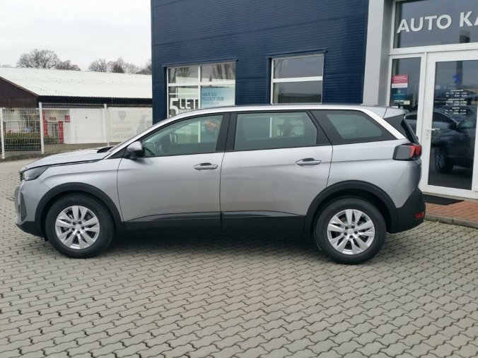 Peugeot 5008, Peugeot 5008 1,2 Active Pack  PureTech 130k MAN6, barva šedá