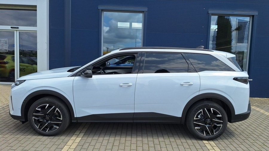 Peugeot 5008, Peugeot 5008 ALLURE Hybrid 145 e-DCS6, barva bílá