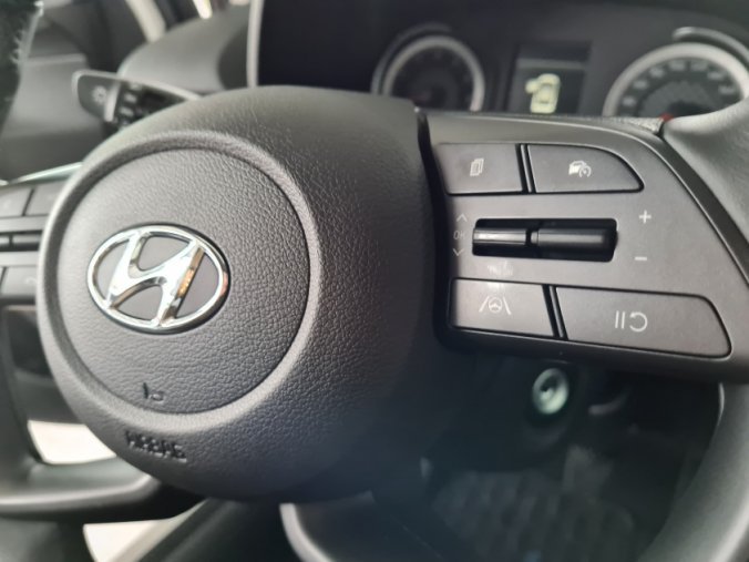 Hyundai i20, 1,2 DPI 5 st. manuální, barva bílá