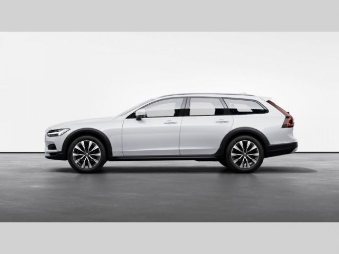 Volvo V90, B4 2.0L 197+14 HP AT8 AWD CROS, barva bílá