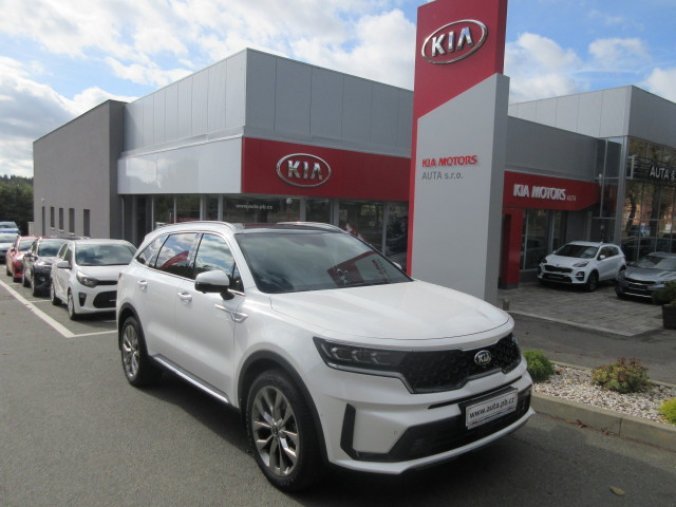 Kia Sorento, 2,2 CRDi SCR 4x4 8DCT TOP, barva bílá