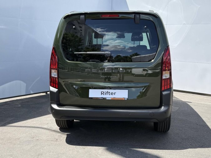 Peugeot Rifter, Peugeot Rifter LONG ALLURE  1,5 BlueHDi S&S E, barva zelená