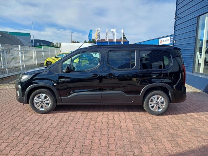 Peugeot Rifter, Peugeot Rifter Long Allure 1.5 HDI 130k, barva černá