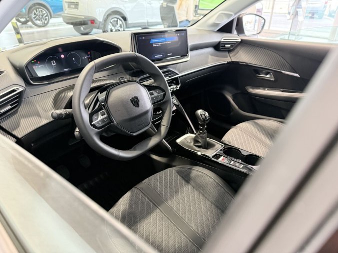 Peugeot 208, Peugeot 208 ALLURE, 100k, Paket Access, barva šedá