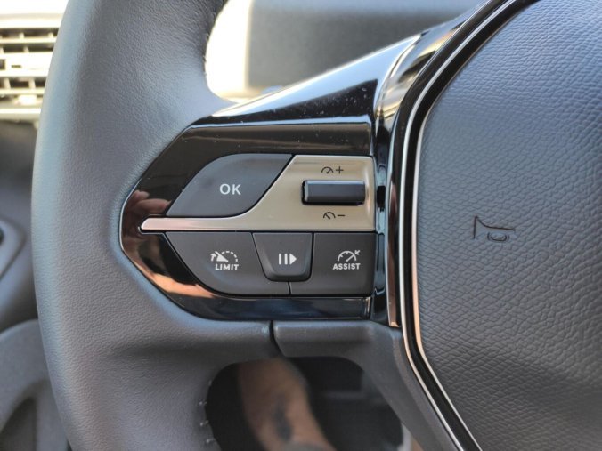 Peugeot Rifter, Peugeot Rifter ALLURE 1.5 HDI AUT 136k, barva bílá