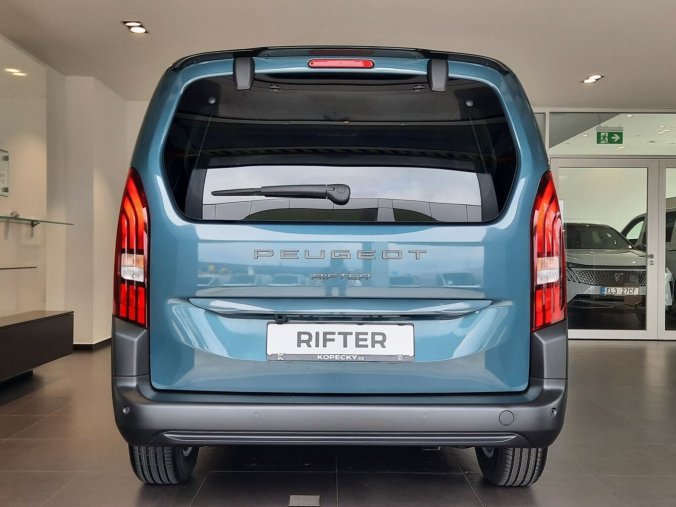 Peugeot Rifter, Peugeot Rifter LONG ALLURE BlueHDi 130 MAN6, barva modrá