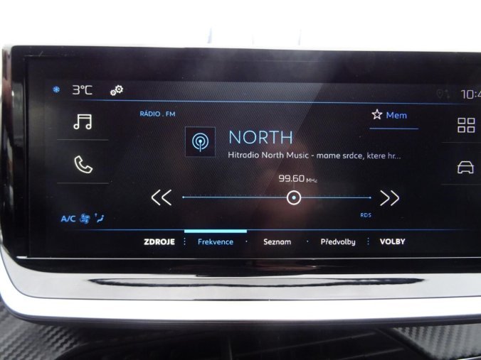 Peugeot 208, Peugeot 208 STYLE PureTech 100k MAN6, barva žlutá