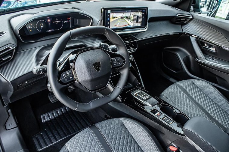 Peugeot 2008, Peugeot 2008 1,2 ALLURE Hybrid 145 e-DCS6, barva oranžová