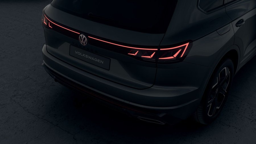 Volkswagen Touareg, Touareg R-Line V6 3,0 TDI 170 kW 4MOT, barva šedá