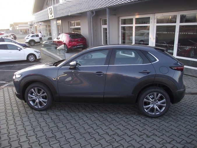 Mazda CX-30, 2,0 122k, barva šedá