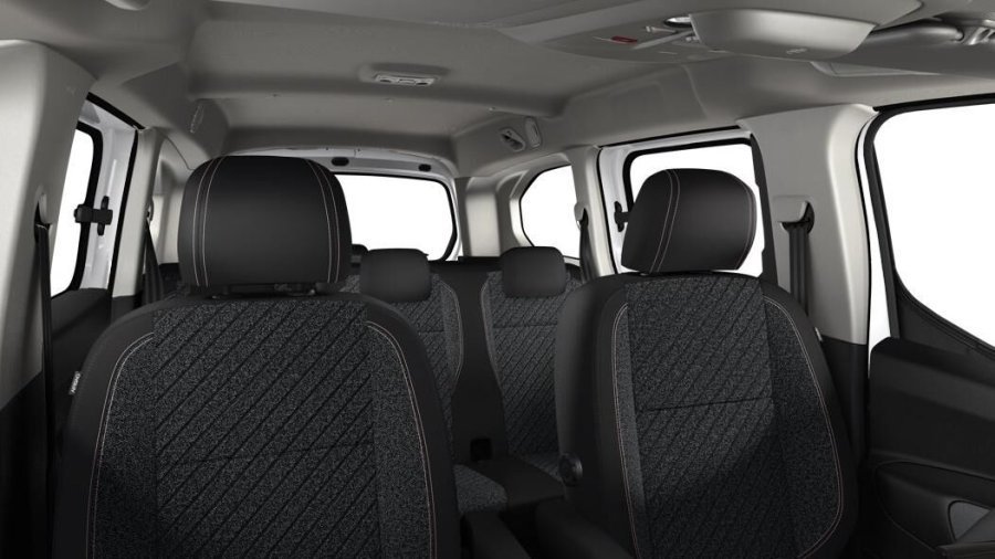 Peugeot Rifter, Peugeot Rifter Long Allure 1.5 HDI 130k, barva černá