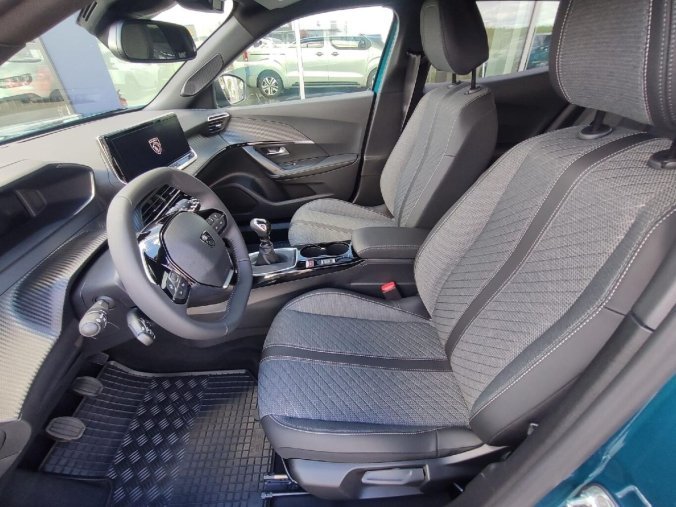 Peugeot 2008, Peugeot 2008 ALLURE 1.2 TURBO 100k 2xkamera, barva modrá