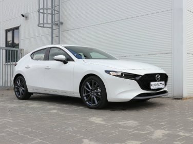 Mazda 3 - Skyaktiv G122 MAN Plus