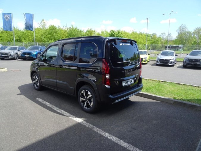 Peugeot Rifter, Peugeot Rifter GT BlueHDi 130k S&S EAT8, barva černá