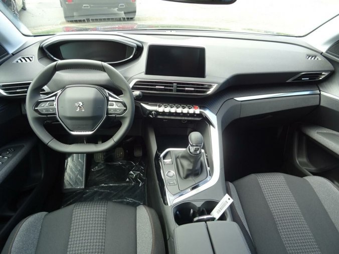 Peugeot 3008, ACTIVE PACK 1.2 130k MAN6, barva šedá