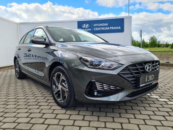 Hyundai i30, 1,5i 81 kW MT, barva šedá