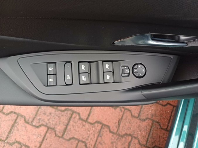 Peugeot 308, Peugeot 308 SW STYLE Hybrid 136 7 let zár., barva modrá