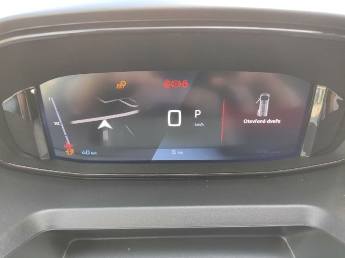 Peugeot Rifter, Peugeot Rifter GT 1.5 HDI 130kAUT8 osobní NAV, barva zelená