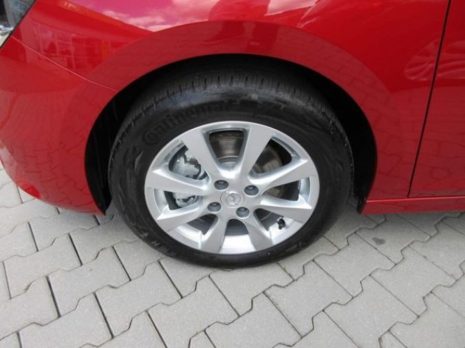 Opel Corsa, Edition F 12XHL S/S (74kW/ 100, barva červená