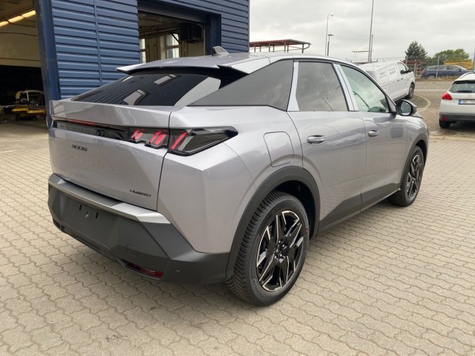 Peugeot 3008, Peugeot 3008 ALLURE Hybrid 136 e-DCS6 - CELOROČNÍ PNEU- 1072, barva bílá